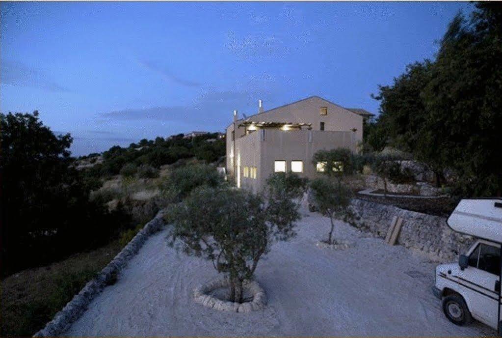 Casa Vacanze Modicarte Εξωτερικό φωτογραφία